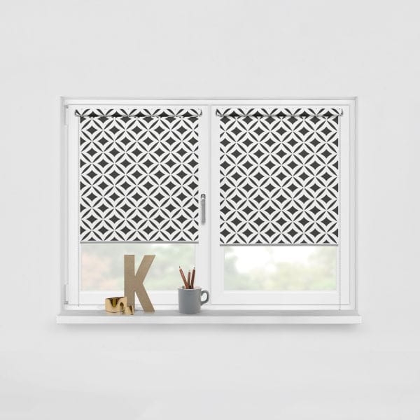 Roleta BLACK & WHITE wzór CB10 o wysokości 150 cm | geometryczne retro
