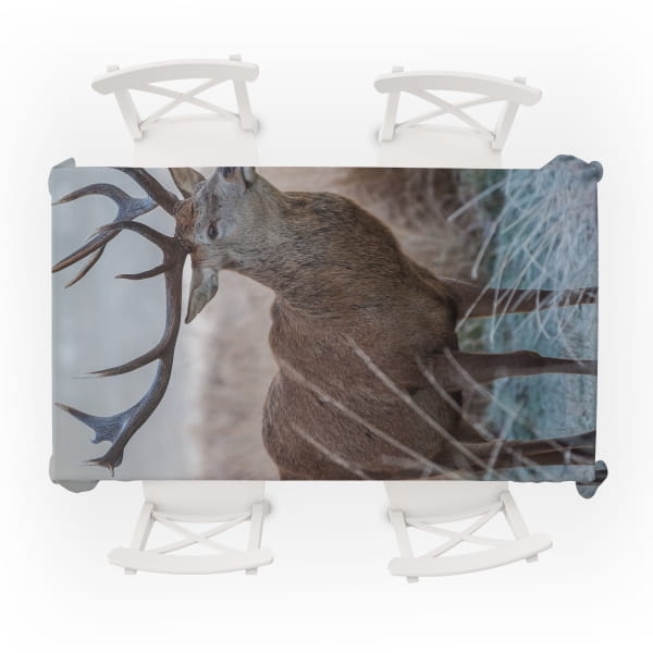 Obrus WINTER wzór BN19 | jeleń w śniegu