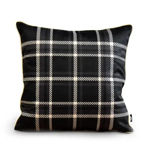 Poduszka XMAS BLACK TARTAN | czarny