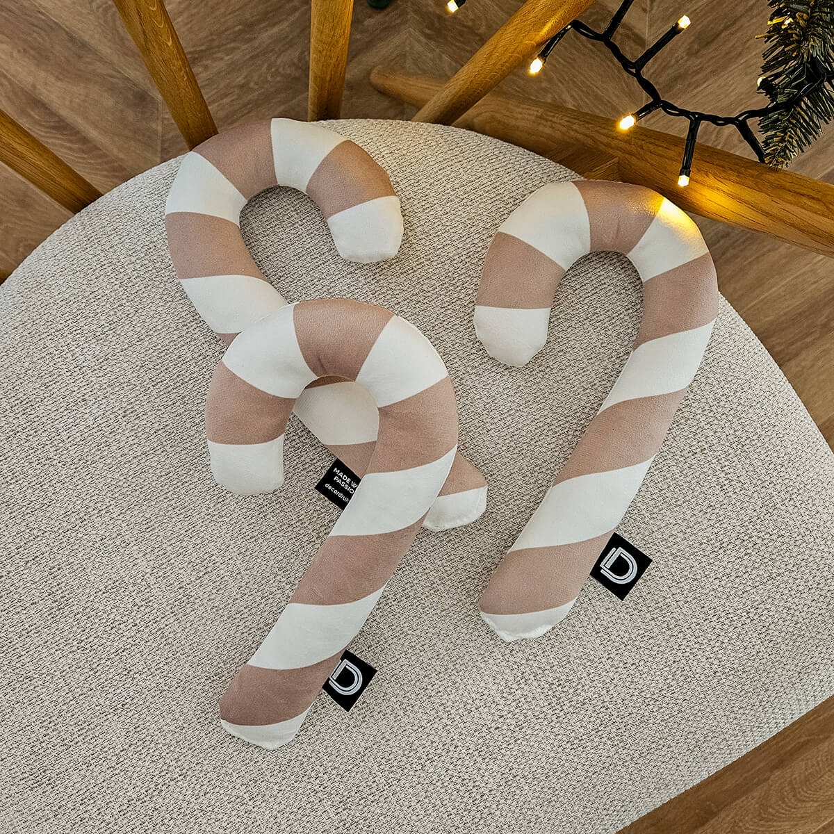 Poduszka XMAS wzór XM21 | Piaskowa laska cukrowa mini