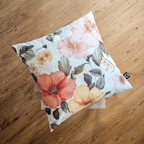 Poduszka dekoracyjna FLORAL wzór F45 | kwiaty w sepii